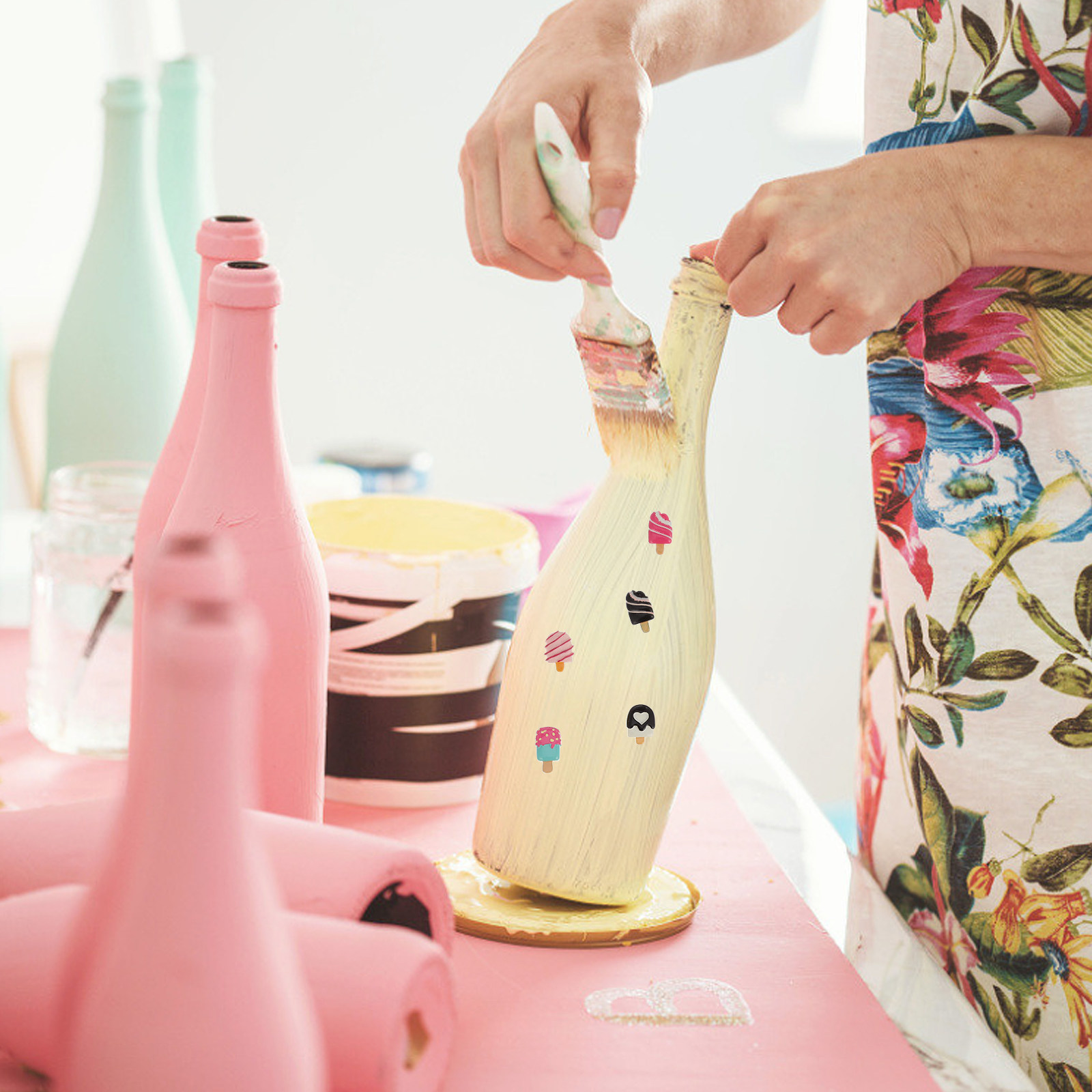 Craft Embellishments - 50 Piezas de Dijes de Dibujos