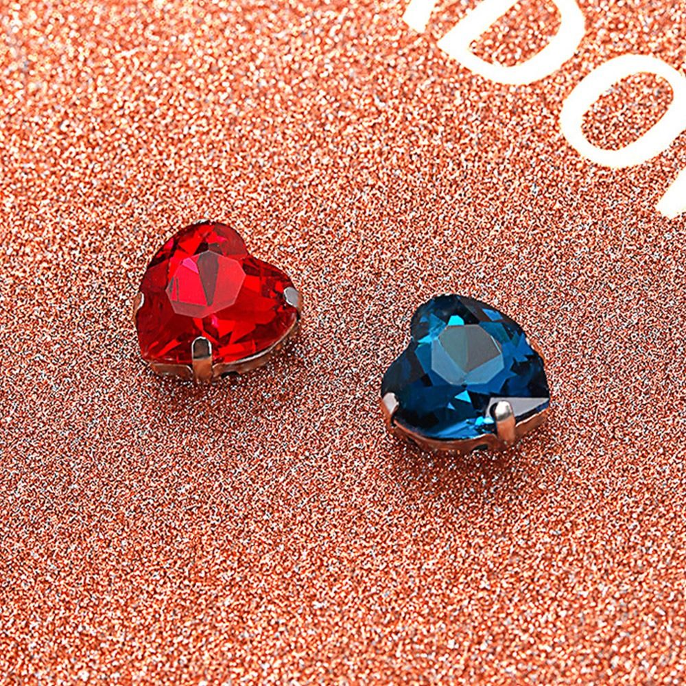Paquete de 50 Piezas de Diaman - Sew On Rhinestone reseña y precio